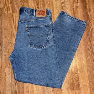 LEVI'S 550 Relaxed Fit 38x32 Light Stonewash 100% Cotton Jeans